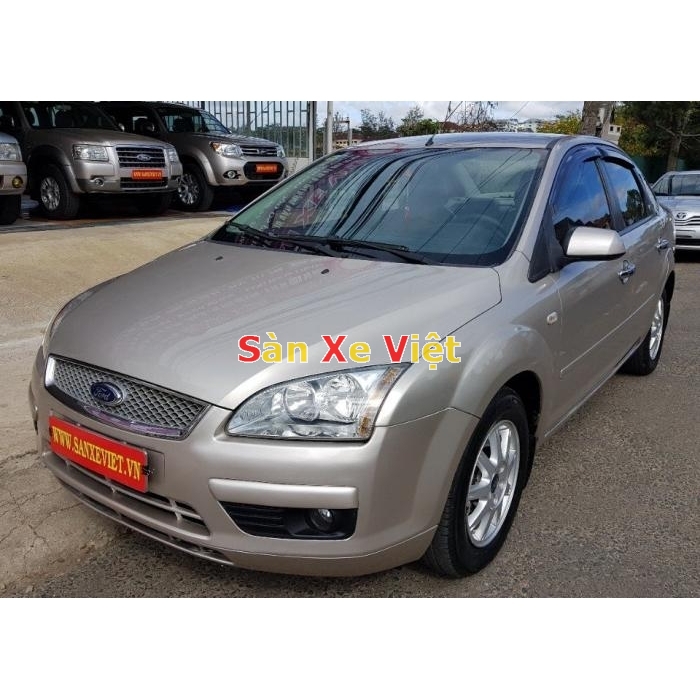 Used 2005 Ford Focus ZX4 SE Sedan 4D Prices  Kelley Blue Book