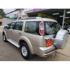 Ford Everest
 2.5MT 2010