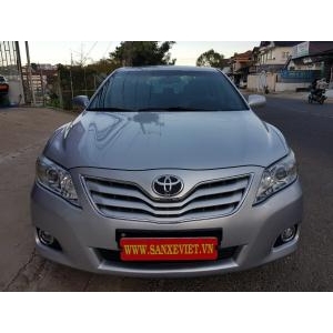 Toyota Camry
 LE 2009