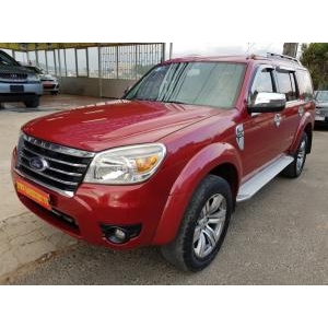 Ford Everest
 2.5MT 2012