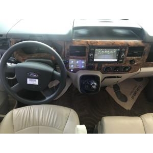 Ford Transit
 Limousine 2018