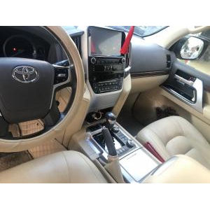 Toyota Land Cruiser Vx 2016