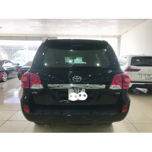 Toyota Land Cruiser
 4.6 2015