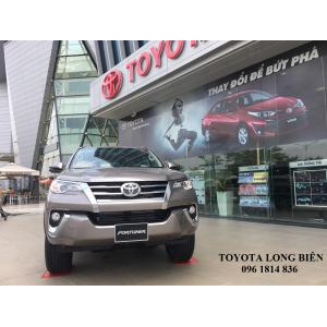 Toyota Fortuner
 SUV 2019