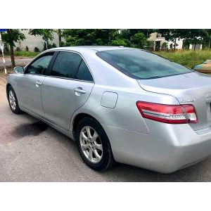 Toyota Camry
 2.5LE 2009