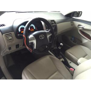 Toyota Corolla altis
 1.8G 2013