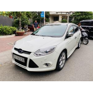 Ford Focus S 2015