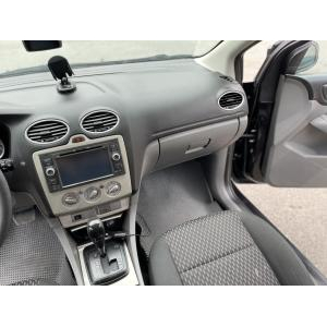 Ford Focus 1.8AT 2011