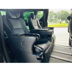 Toyota Alphard Executive Lounge 2023